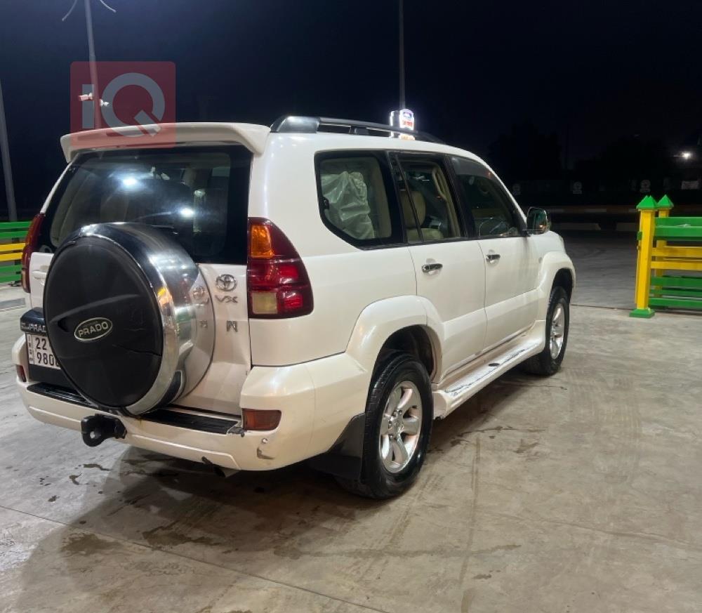 تۆیۆتا لاندكروزر پرادۆ